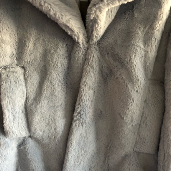 NWT Rachel Zoe faux fur coat - Picture 7 of 8